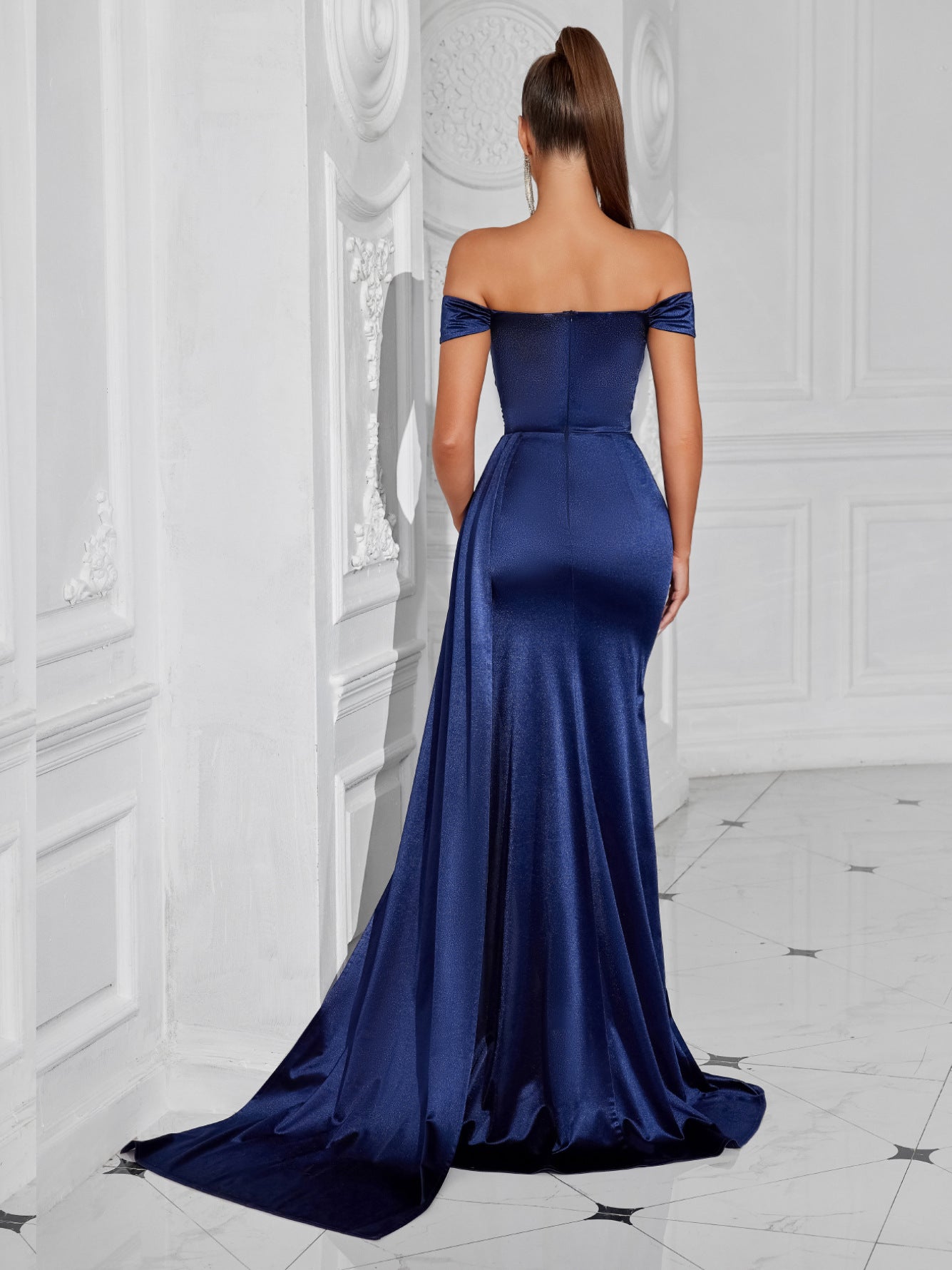 Mermaid Satin Off Shoulder Prom Dress with High Split – Ball Gown For Events